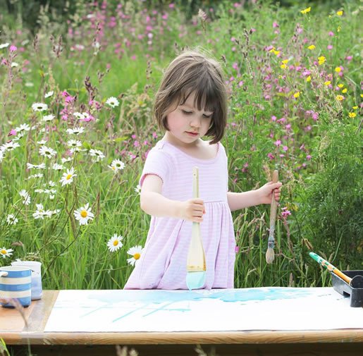 Autistična Devojčica sa 5 godina crta neverovatna umetnička dela