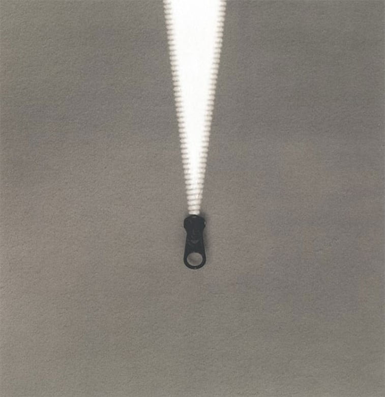 black 'n white mind bending optical illusions by Chema Madoz (25)
