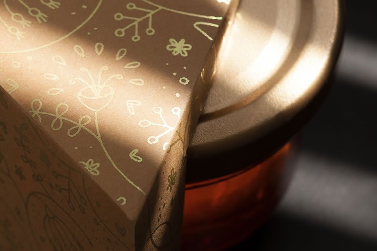 nahla organic honey packaging design 5