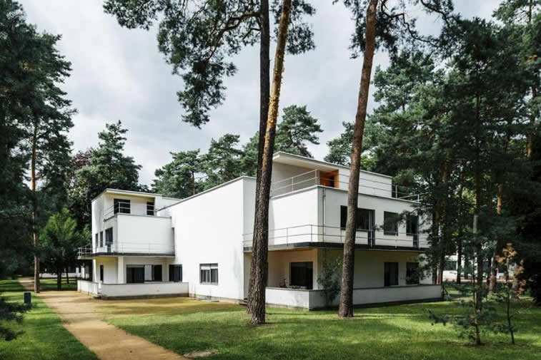 bauhaus dessau arhitektura