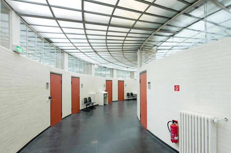 bauhaus dessau zgrada unutra