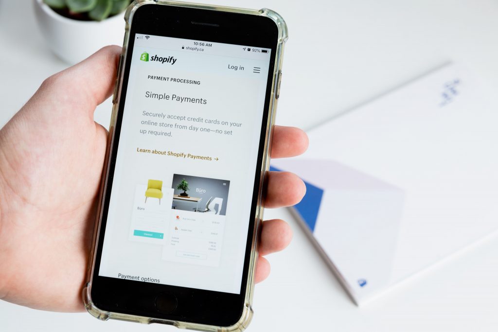 smartphone online shopping